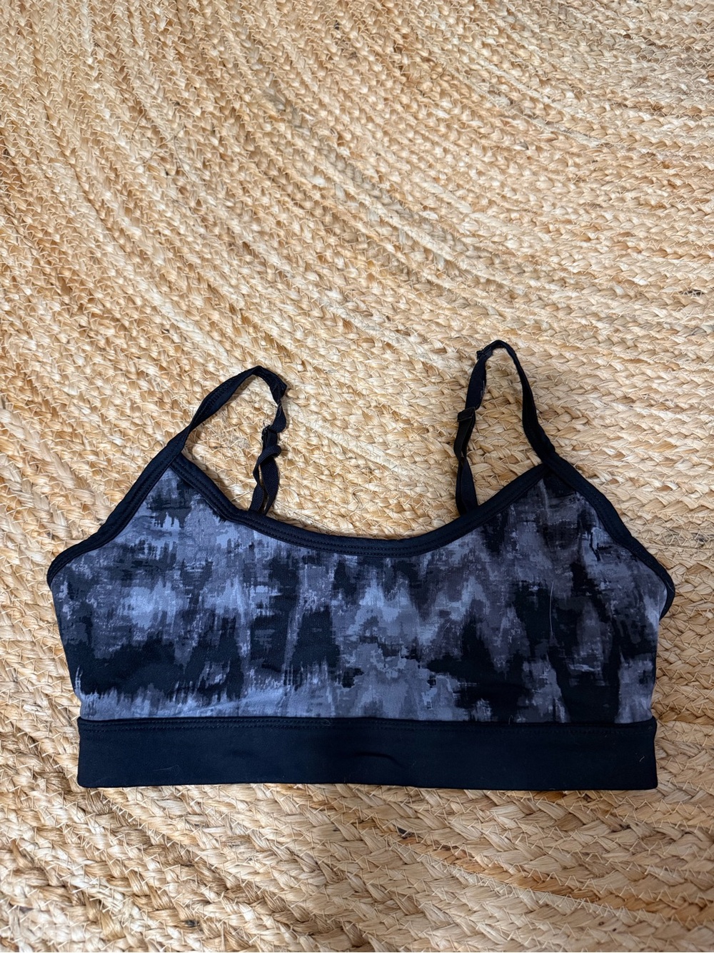 Women’s Black & Gray Printed Bralette – Unbranded